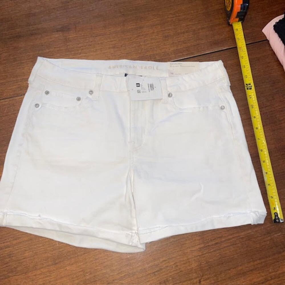 American Eagle Next Level Low-Rise Denim Midi Short, White Size 16 NWT